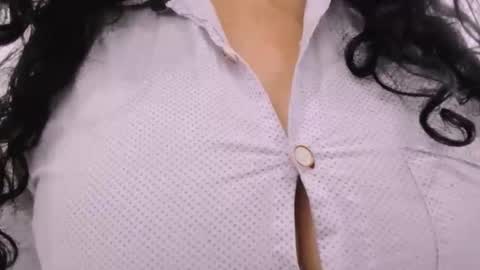 Snapshot of 00valeriasexxx chatting on May 2026 01:11:02 AM Valeria online show from May 2026 01:11:02 AM