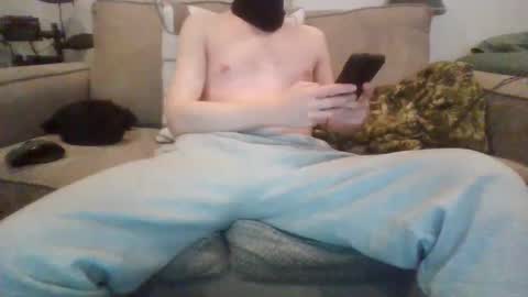 Snapshot of 029719 chatting on October 2025 10:39:01 PM Cute boi online show from October 2025 10:39:01 PM