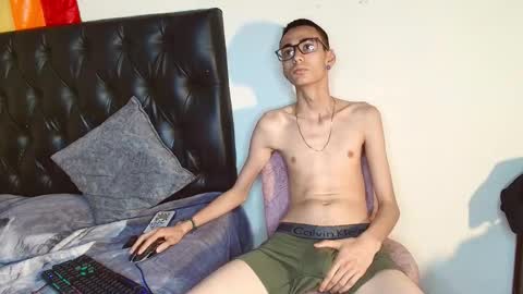 Snapshot of 0_ojacob chatting on September 2025 05:45:02 AM 0 oJacob online show from September 2025 05:45:02 AM