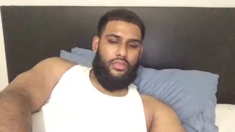 0beyme online show from October 2025 02:11:02 AM