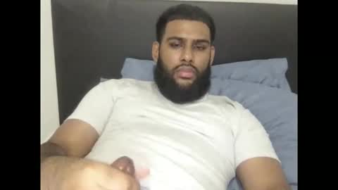 0beyme online show from October 2025 02:04:02 AM