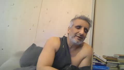 0luvmonkey online show from October 2025 12:17:01 PM