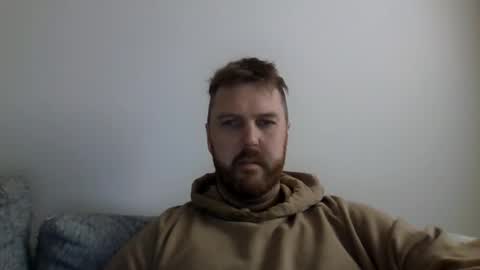 123holt123 online show from April 2026 08:03:02 PM