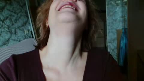 12ennie online show from May 2026 04:42:01 AM