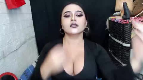 sexy kia online show from December 2025 10:14:01 PM