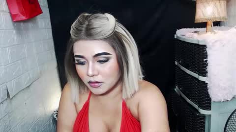 sexy kia online show from April 2026 01:26:01 AM