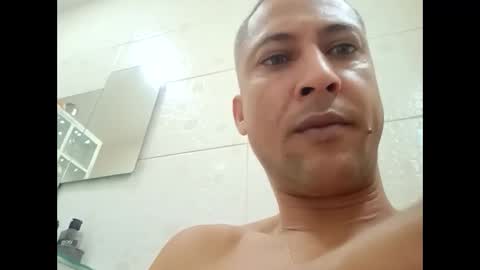 155decuzinho online show from December 2025 04:57:01 PM