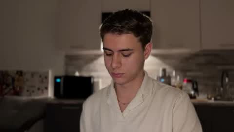 Lance online show from November 2025 03:25:02 PM