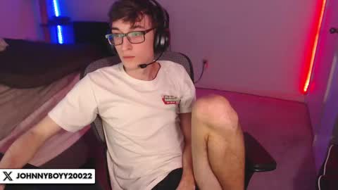 19yrboyhot online show from September 2025 01:05:02 AM