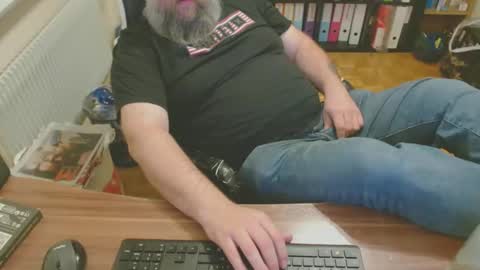 Snapshot of 19cooch89 chatting on March 2026 02:05:02 AM 19cooch89 online show from March 2026 02:05:02 AM