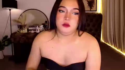 Snapshot of 1bestlover chatting on May 2026 02:09:02 AM Ekang online show from May 2026 02:09:02 AM