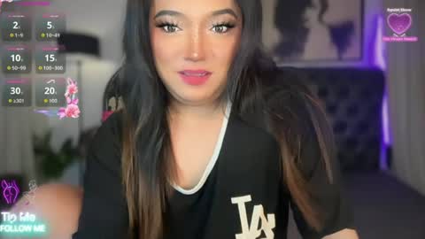 Snapshot of 1bestlover chatting on June 2026 04:55:01 AM Ekang online show from June 2026 04:55:01 AM