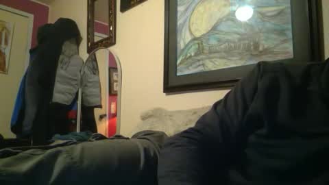 1knightluver69 online show from November 2025 01:36:01 PM