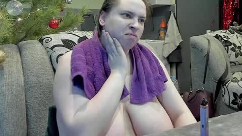1LINDSEY1 online show from December 2024 08:11:02 AM