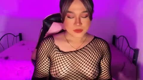 1lovelymess online show from October 2025 03:01:02 AM