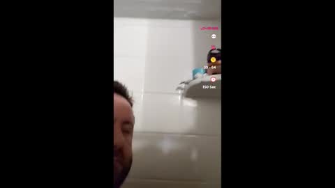 Clay online show from December 2025 12:32:01 PM