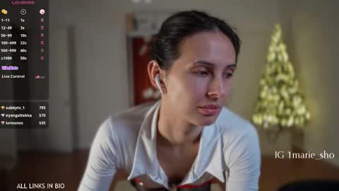 Marie online show from January 2026 06:13:02 PM