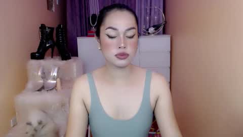 1miracle_tranny online show from November 2025 12:21:01 AM