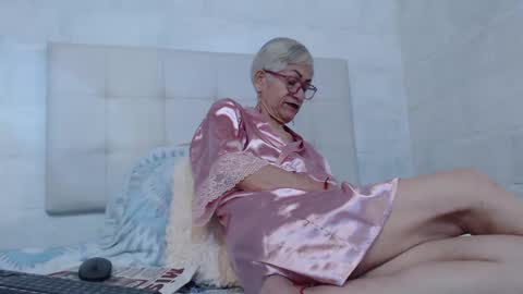 Miss Monserrate online show from January 2025 12:30:02 PM