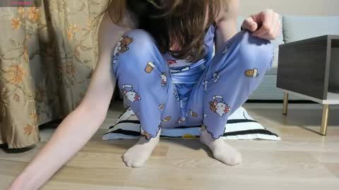 molly online show from June 2026 06:47:01 PM