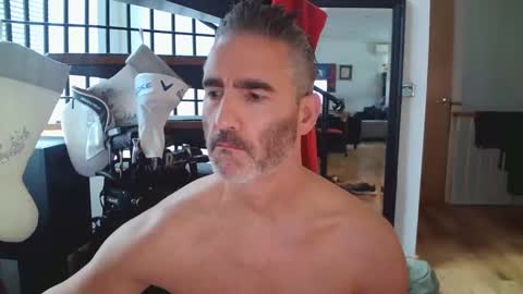 Snapshot of 1sand2p chatting on December 2024 11:33:02 AM 1sand2p online show from December 2024 11:33:02 AM