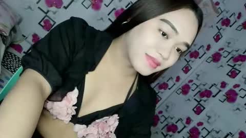 1sexy_kim69 online show from April 2026 06:10:01 PM