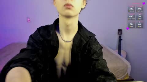 Milos online show from February 2025 10:41:01 PM