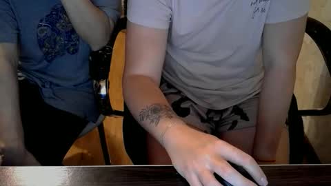 Snapshot of 1your_hot_girls chatting on November 2025 08:34:02 PM 1your_hot_girls online show from November 2025 08:34:02 PM