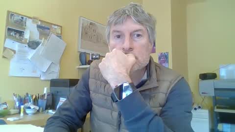 22esserre online show from May 2026 01:07:02 PM