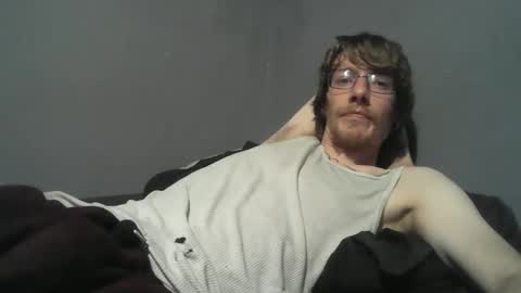 Snapshot of 2big2hype chatting on April 2026 02:47:02 AM cheif online show from April 2026 02:47:02 AM