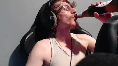 Snapshot of 2big2hype chatting on May 2026 01:02:02 AM cheif online show from May 2026 01:02:02 AM