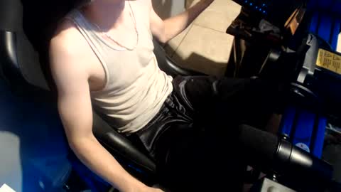 Snapshot of 2big2hype chatting on June 2026 11:29:01 PM cheif online show from June 2026 11:29:01 PM