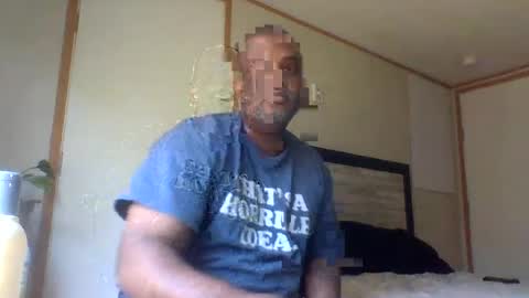 Snapshot of 2ccjbstar chatting on March 2025 08:10:02 PM BlacJewels online show from March 2025 08:10:02 PM