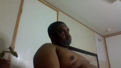 Snapshot of 2ccjbstar chatting on March 2025 03:33:01 AM BlacJewels online show from March 2025 03:33:01 AM