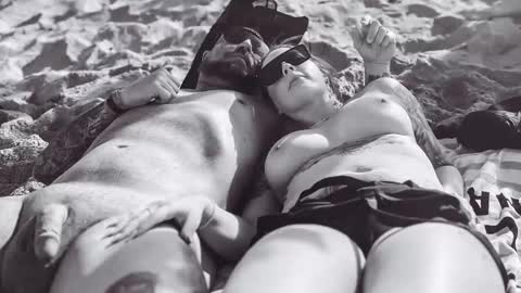 Zak and Raegan online show from December 2024 10:54:02 PM