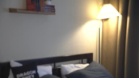 Elley  online show from March 2026 06:19:02 AM