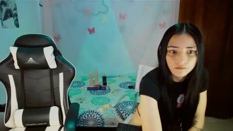 Snapshot of 2girls__dream chatting on July 2026 07:22:01 AM samantha sharon online show from July 2026 07:22:01 AM