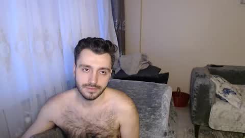 Snapshot of 2handsomeman chatting on May 2026 05:07:02 PM Berk online show from May 2026 05:07:02 PM