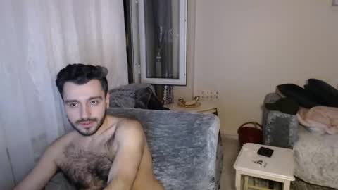 Snapshot of 2handsomeman chatting on May 2026 10:48:01 PM Berk online show from May 2026 10:48:01 PM