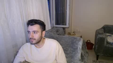 Snapshot of 2handsomeman chatting on May 2026 10:50:03 PM Berk online show from May 2026 10:50:03 PM