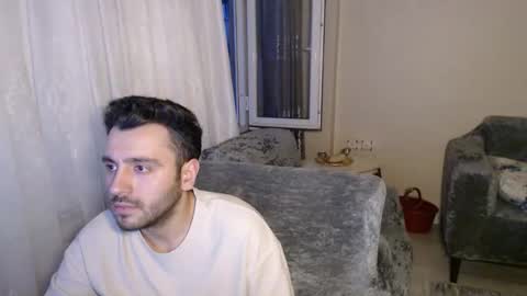Snapshot of 2handsomeman chatting on May 2026 11:23:04 PM Berk online show from May 2026 11:23:04 PM
