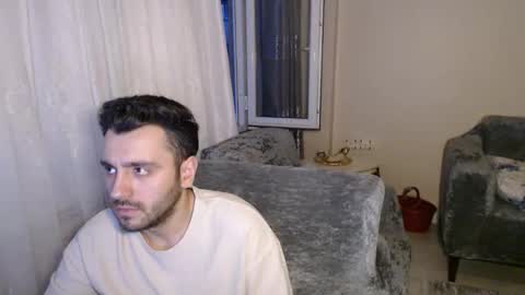 Snapshot of 2handsomeman chatting on May 2026 11:34:04 PM Berk online show from May 2026 11:34:04 PM