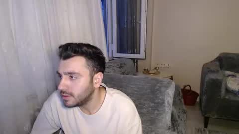 Snapshot of 2handsomeman chatting on May 2026 11:45:02 PM Berk online show from May 2026 11:45:02 PM