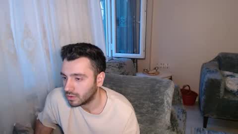 Snapshot of 2handsomeman chatting on May 2026 12:07:01 AM Berk online show from May 2026 12:07:01 AM