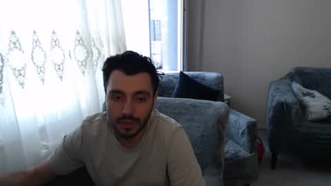 Snapshot of 2handsomeman chatting on May 2026 04:40:01 AM Berk online show from May 2026 04:40:01 AM