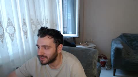 Snapshot of 2handsomeman chatting on May 2026 03:35:01 AM Berk online show from May 2026 03:35:01 AM