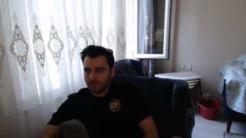 Snapshot of 2handsomeman chatting on May 2026 04:30:02 AM Berk online show from May 2026 04:30:02 AM