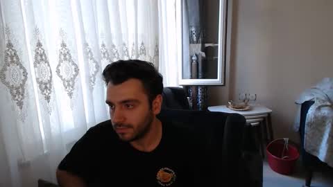 Snapshot of 2handsomeman chatting on May 2026 03:25:01 AM Berk online show from May 2026 03:25:01 AM
