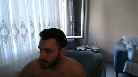 Snapshot of 2handsomeman chatting on June 2026 04:05:01 PM Berk online show from June 2026 04:05:01 PM