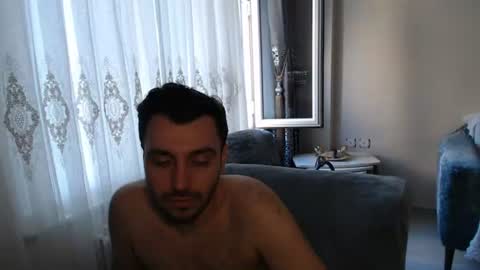 Snapshot of 2handsomeman chatting on June 2026 04:40:02 PM Berk online show from June 2026 04:40:02 PM
